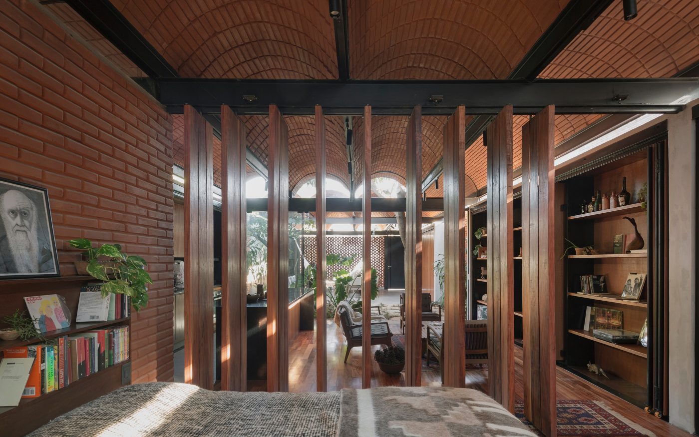 Brick Award 24 Nominee Intermediate House, Category Feeling at home, Architect: Equipo de Arquitectura