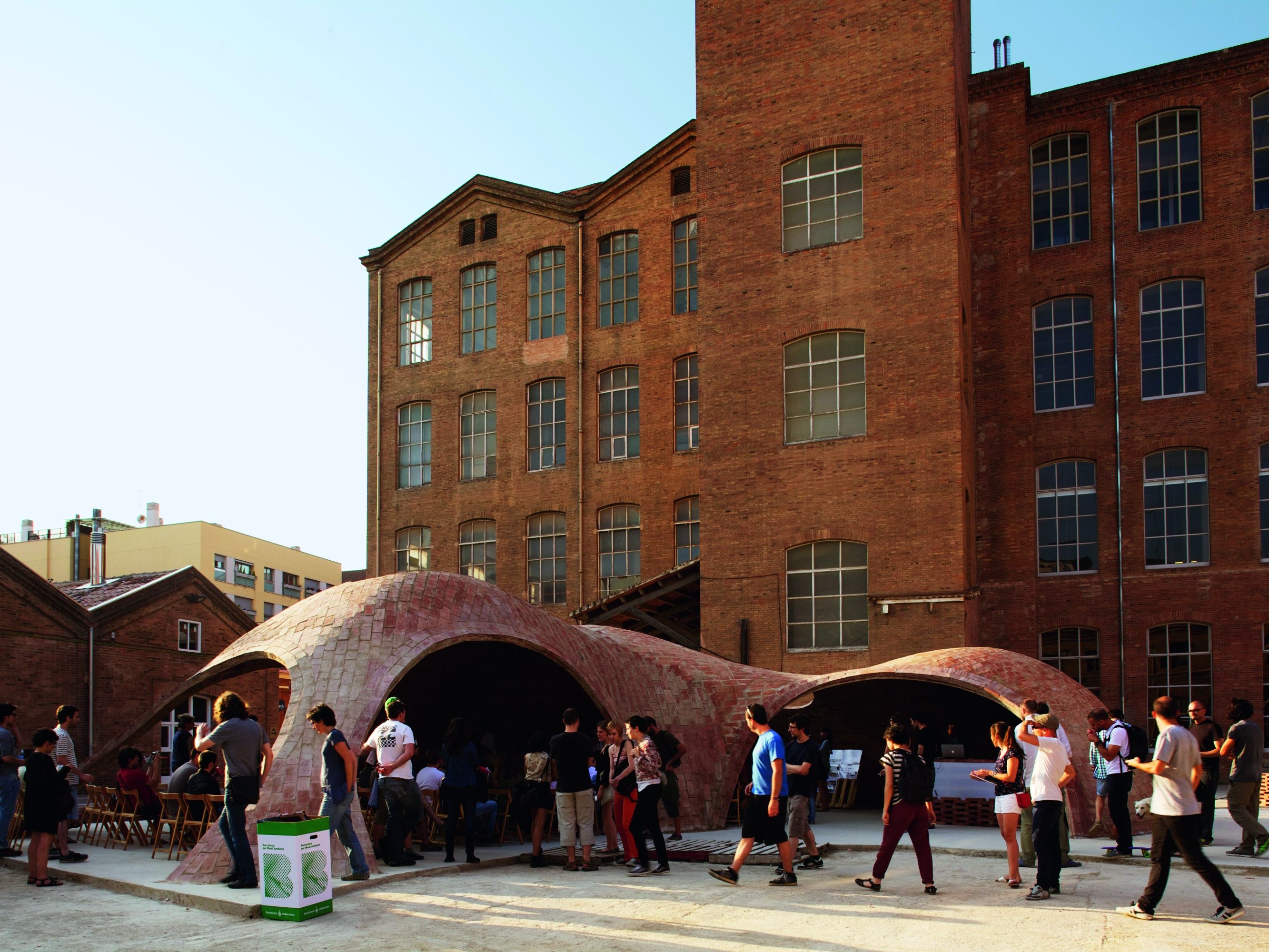 Brick-topia, international festival of architecture, temporary pavilion with thin handmade tiles and hollow and solid bricks; Brick Award Nominee 2016; Map13 Barcelona; Photo: Manuel de Lozar & Paula Lopez