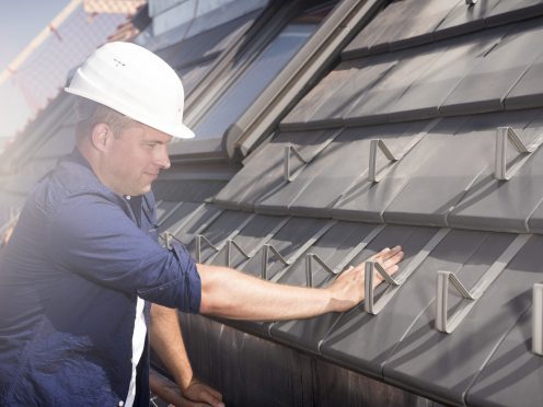 Roof installation of Actua roof tiles