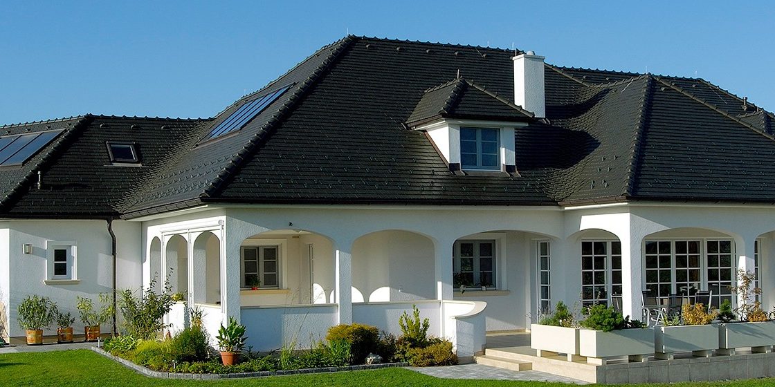 ref 42-1 Tasche eckig E black green