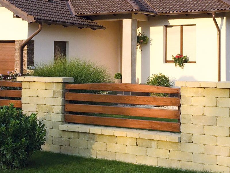 Castello Kerítés Homok lépcső HU