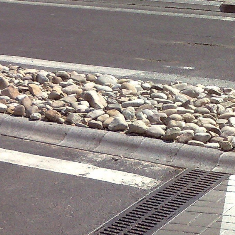 K szegély szürke HU