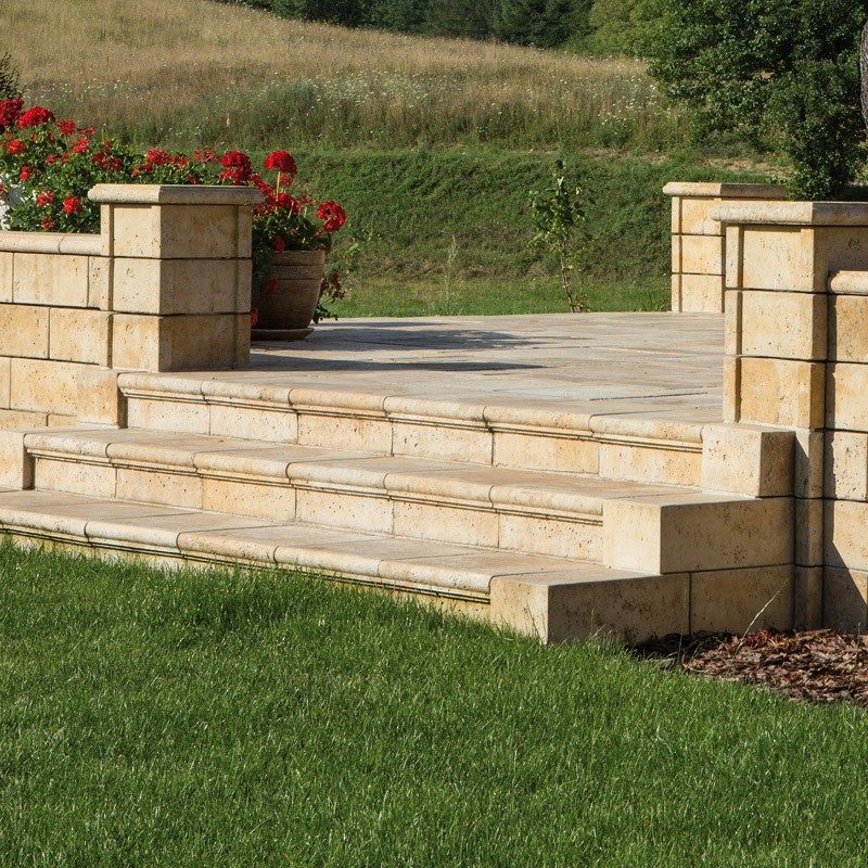 Bradstone Travero lépcsőelem homokkő