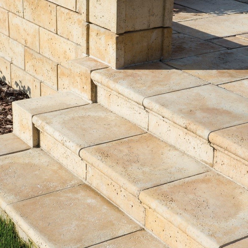 Bradstone Travero lépcsőelem homokkő